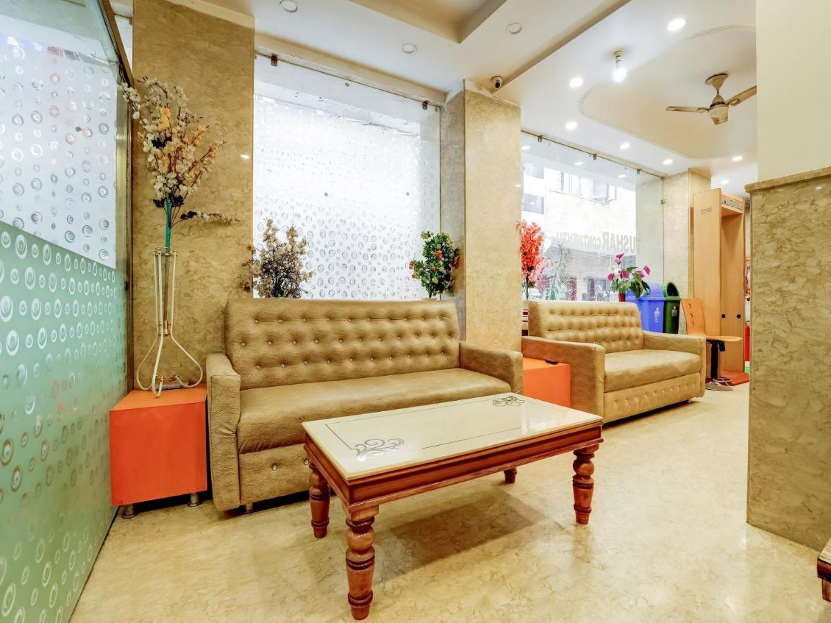 Oyo 75948 Hotel Tushar Continental Ню Делхи Екстериор снимка